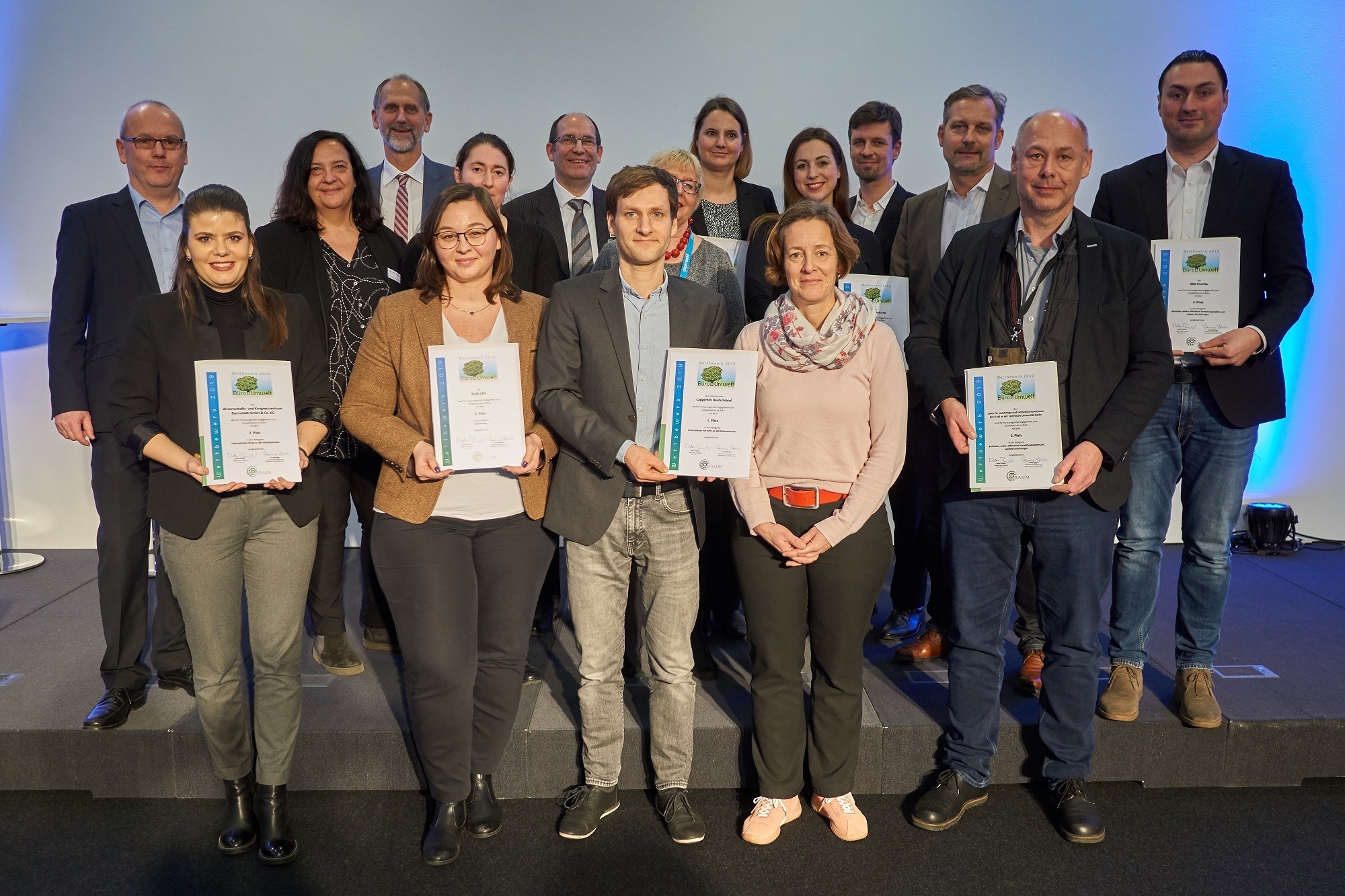 Gruppenfoto_Preistraeger_2019